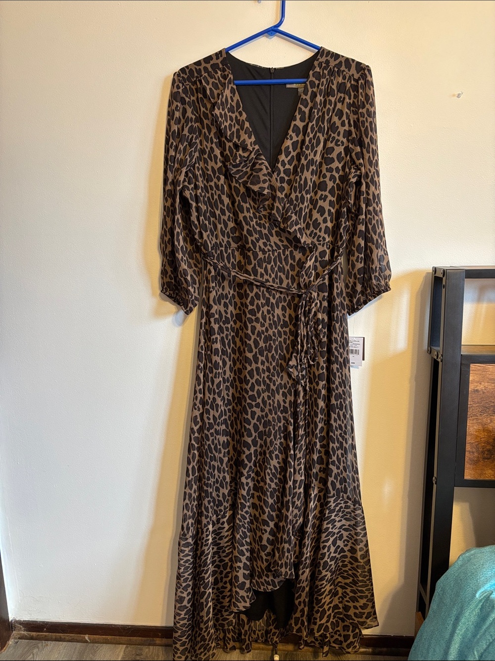 NWT Melonie leopard print wrap dress